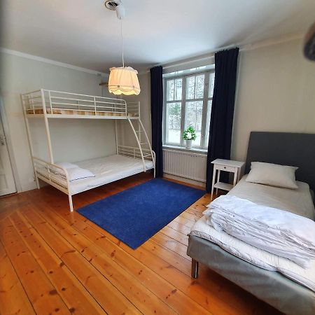 Gustafs Logi Hostel Bagian luar foto
